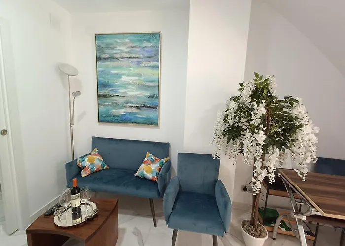 Happy Place Apartment